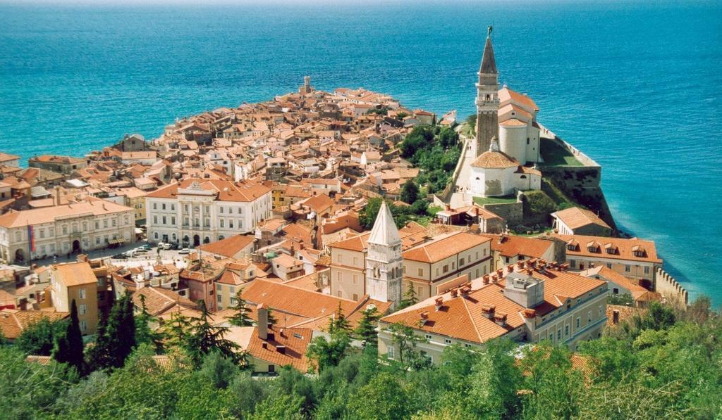 Sebastijan Apartma